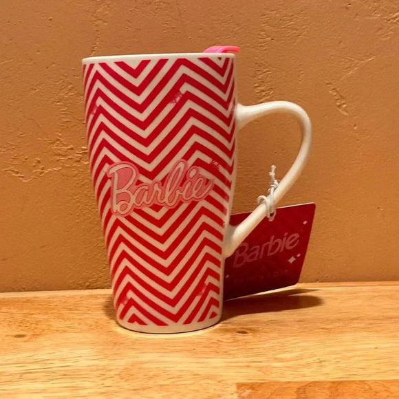 NWTS Pink & White Striped Ceramic Barbie Mug With Lid Made By Skinny Dip London - Picture 3 of 8